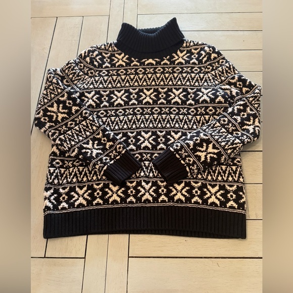 LANDS’ END | Fair Isle Black & White Turtle Neck Sweater Sz Medium Petite 10/12 - Picture 2 of 5